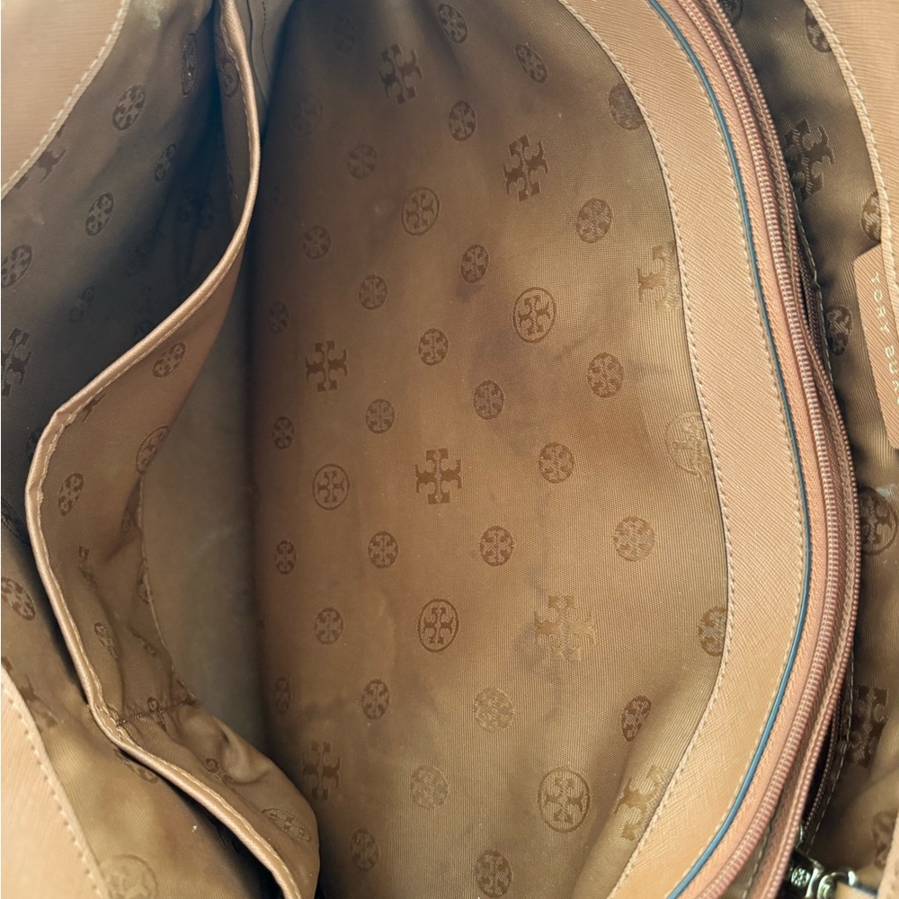 Tory Burch York Tote - Picture 8 of 10